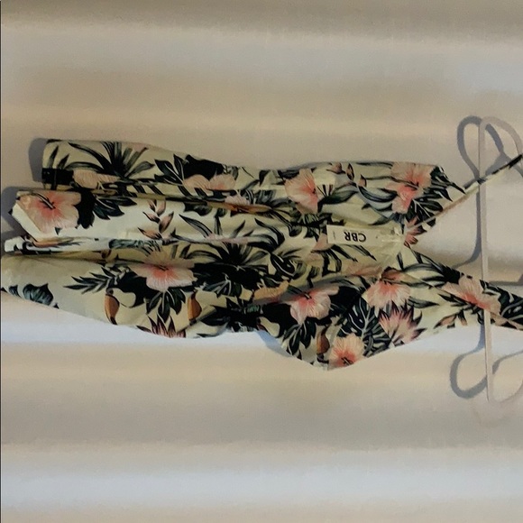 Small Romper - Picture 4 of 6